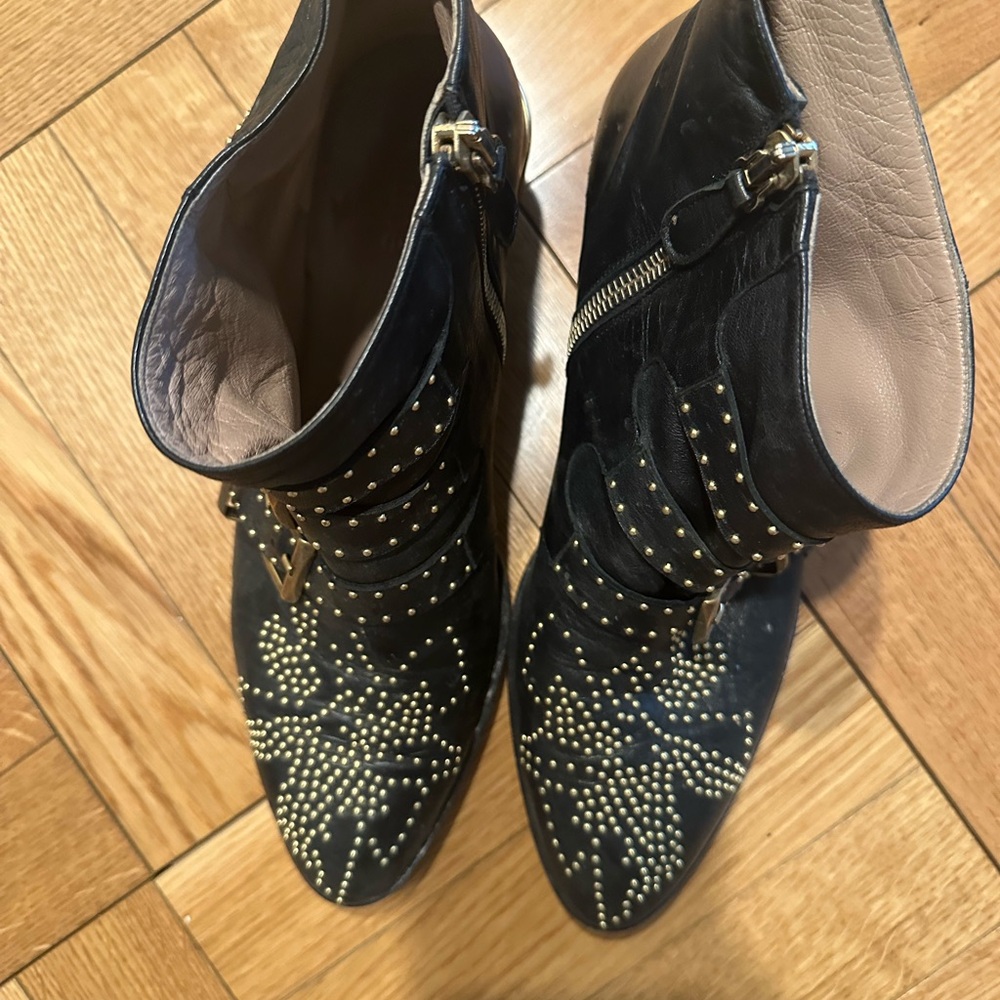 Chloe Susanna Studded Leather Ankle Boots - Picture 4 of 6